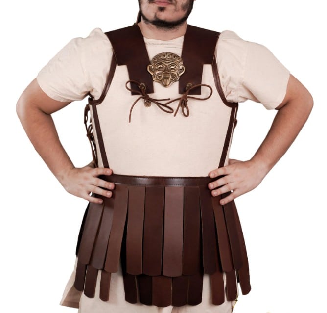 Linothorax cuirasse grecque en cuir