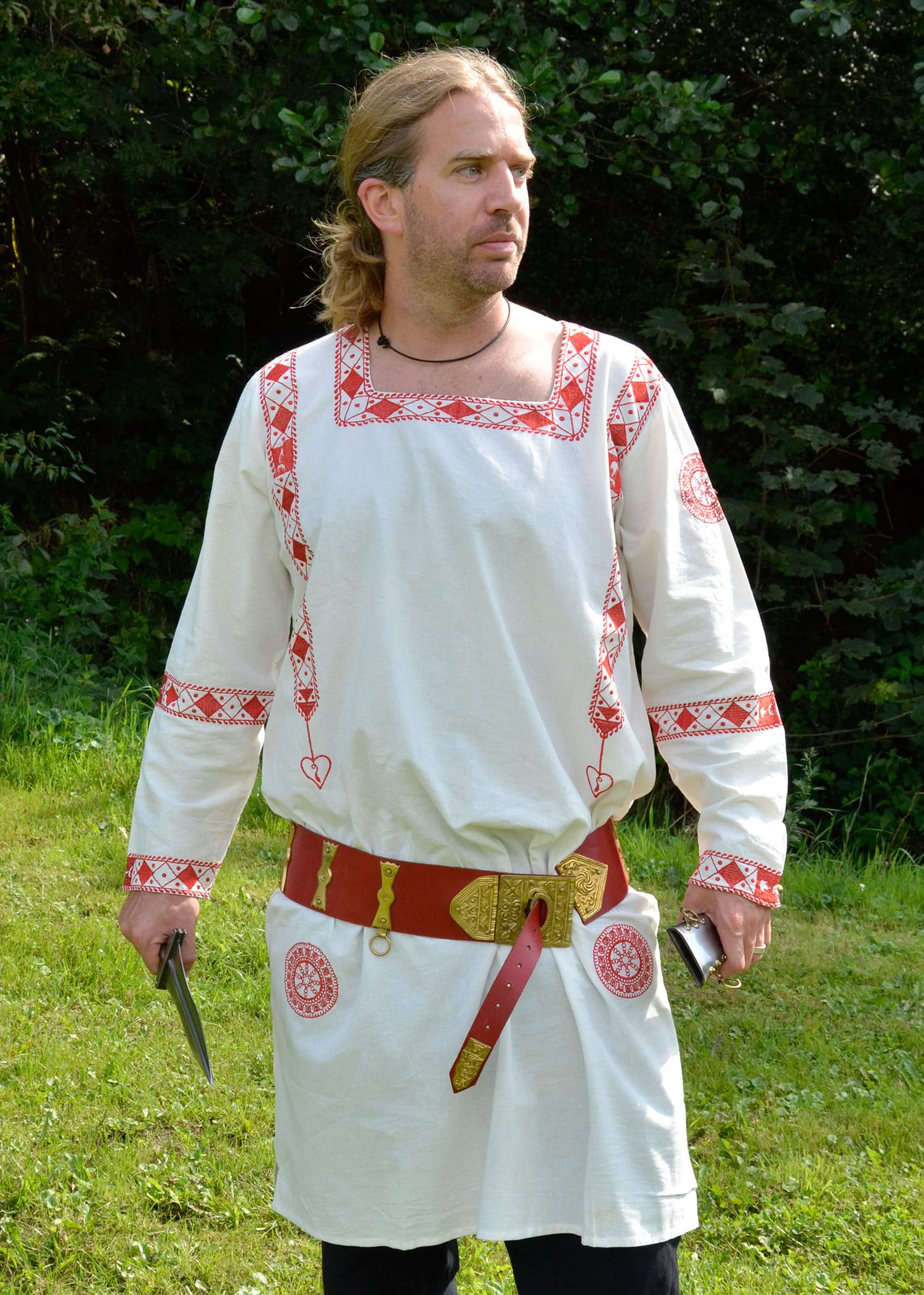 Tunique romaine manches longues broderie rouge