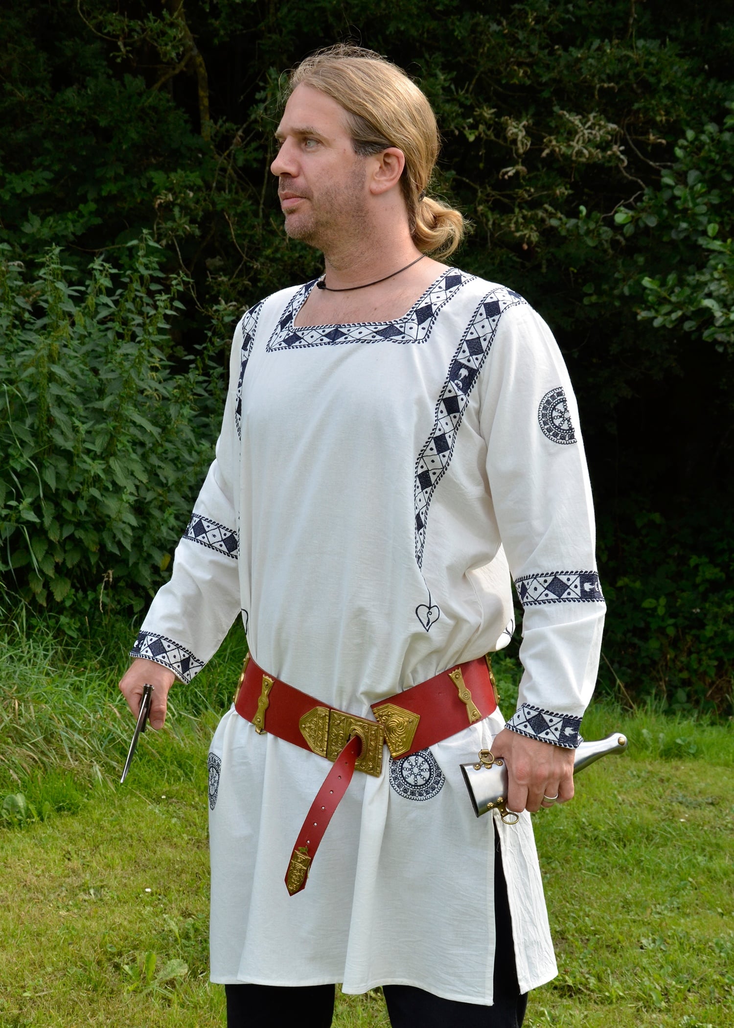 Tunique romaine manches longues broderie bleue